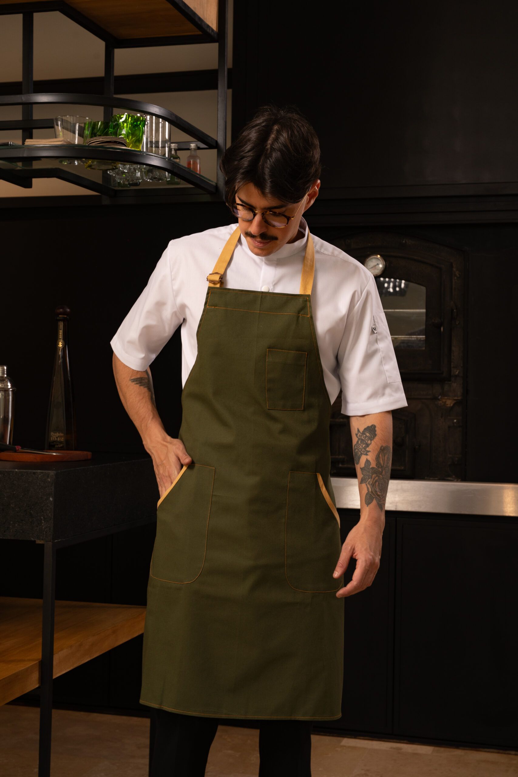 DELANTAL PECHERA WESTERN - COLOR VERDE - Imagen 5