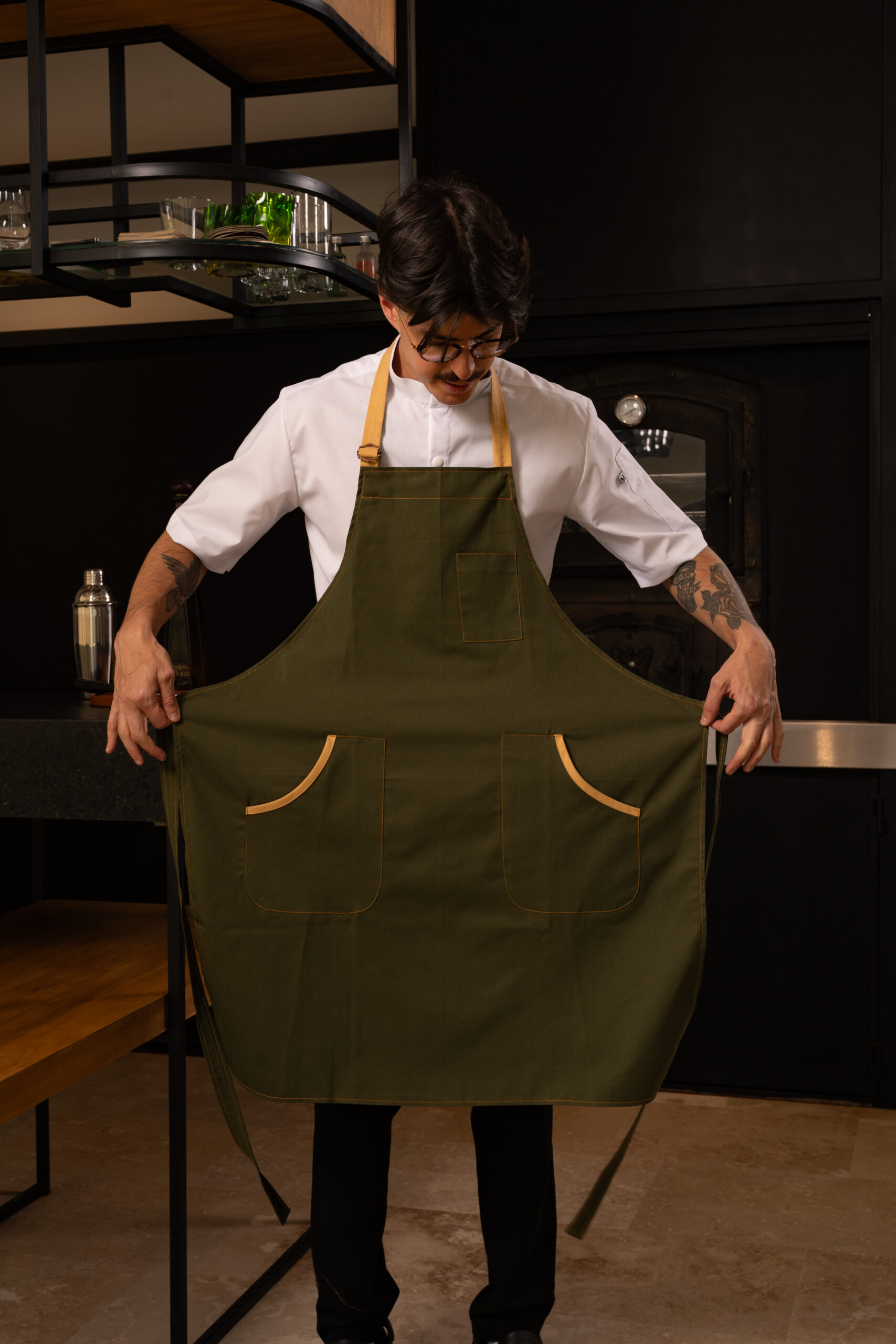 DELANTAL PECHERA WESTERN - COLOR VERDE - Imagen 2